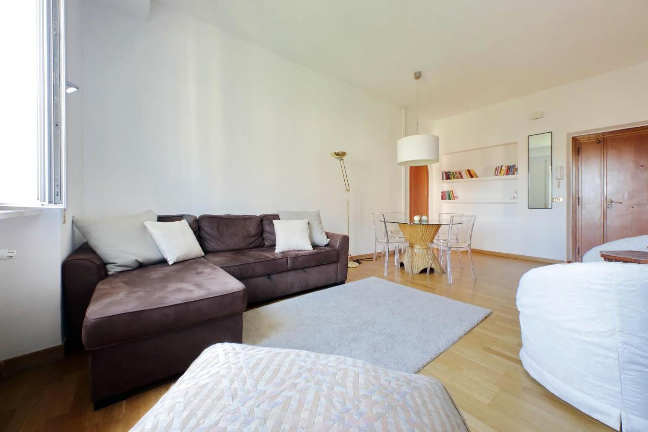 Ych-confortevole Vicino Ponte Milvio Appartement *
